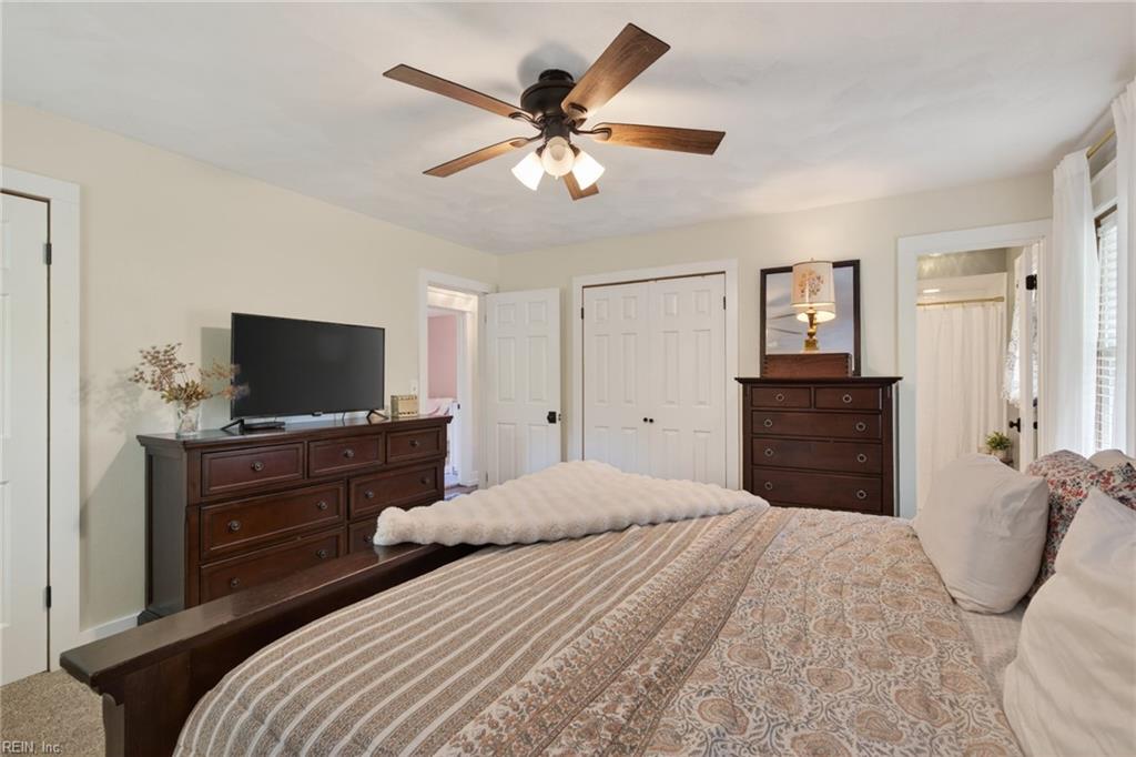 704 Ravenstone CT