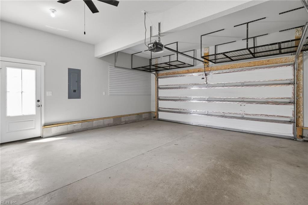 709 Renee LN