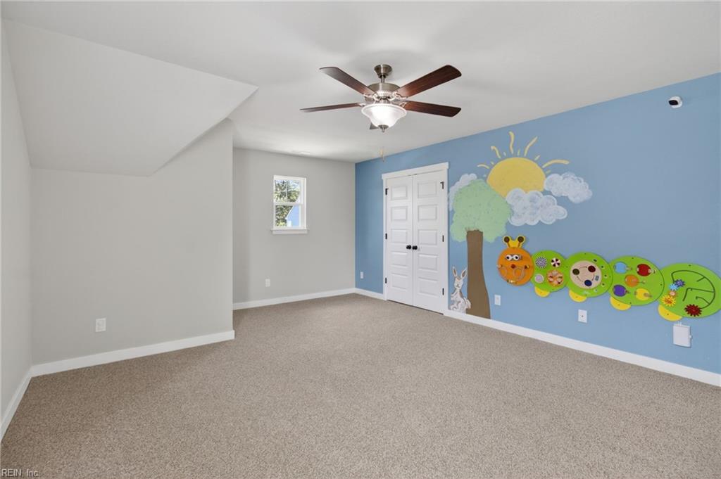 709 Renee LN