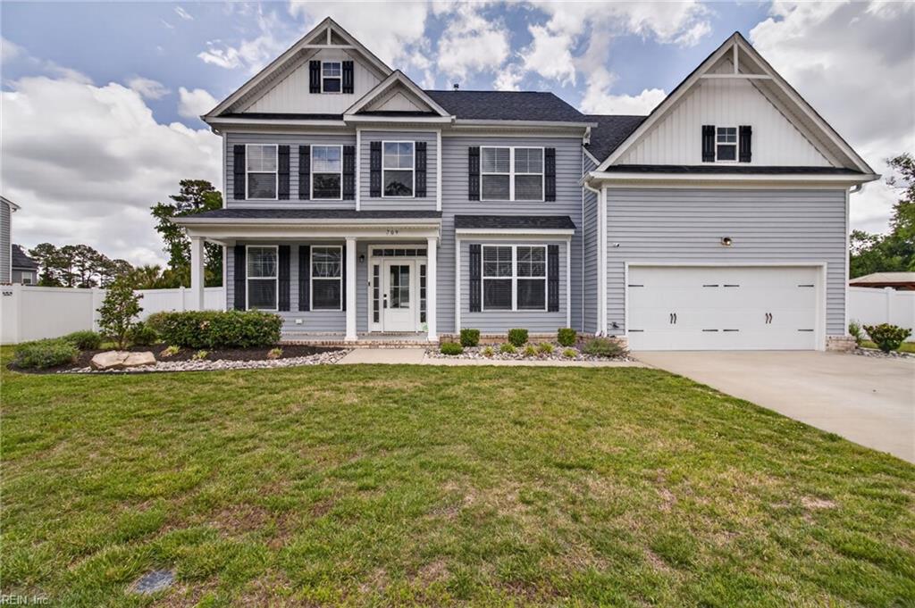709 Renee LN