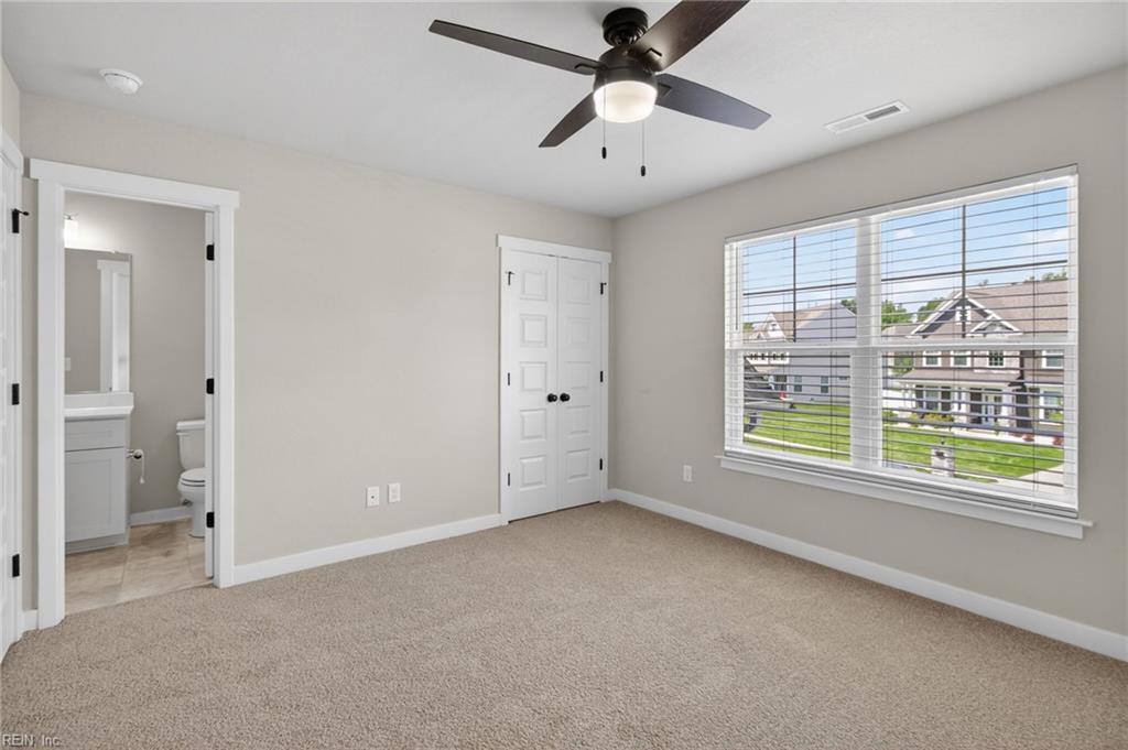 709 Renee LN