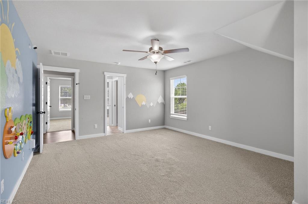 709 Renee LN