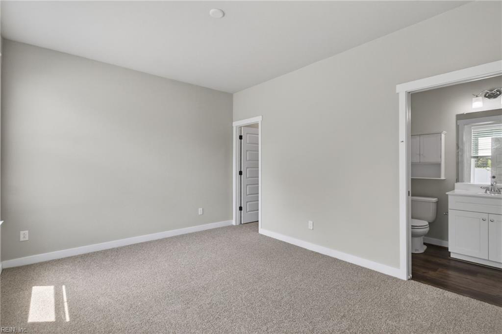 709 Renee LN