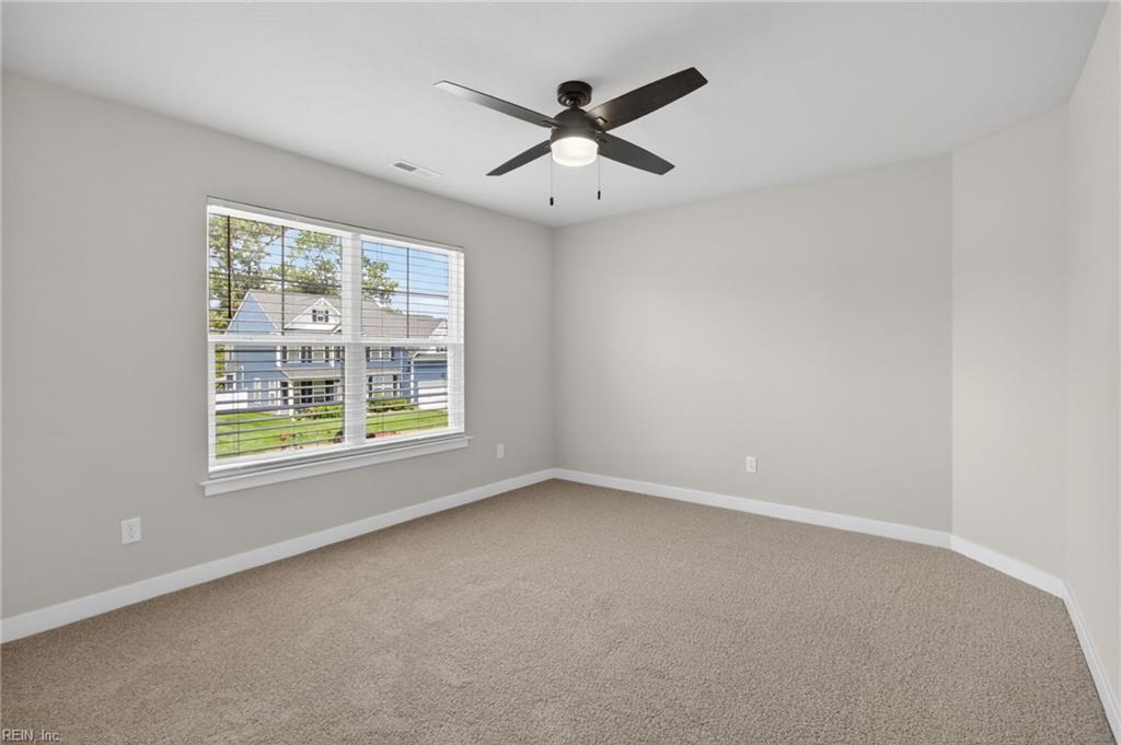 709 Renee LN