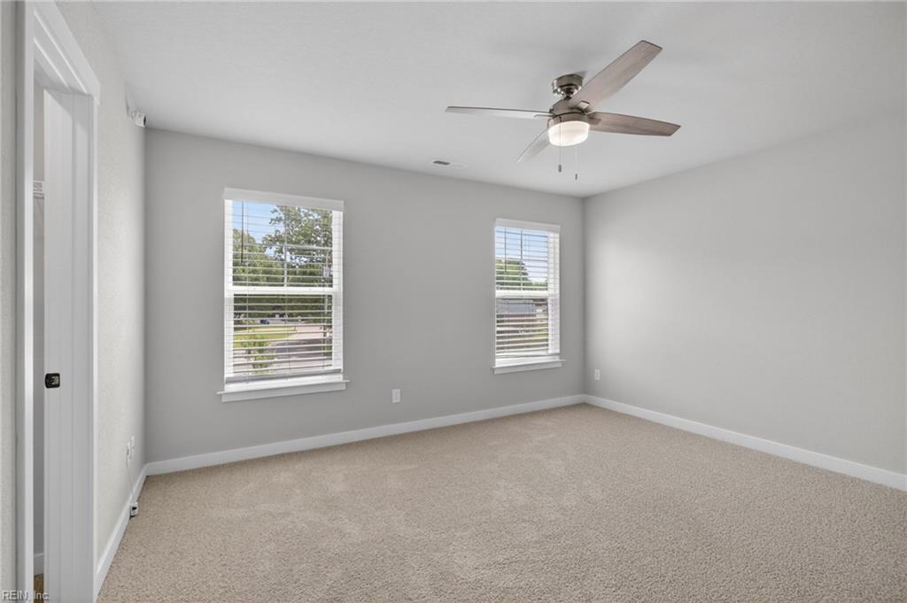 709 Renee LN