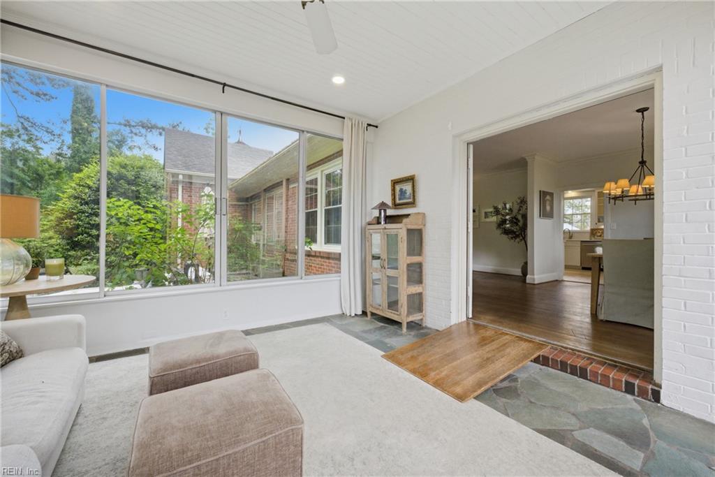 1511 Eleanor CT