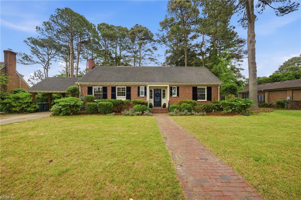 1511 Eleanor CT