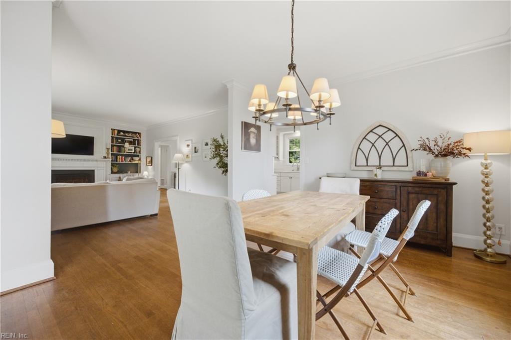 1511 Eleanor CT