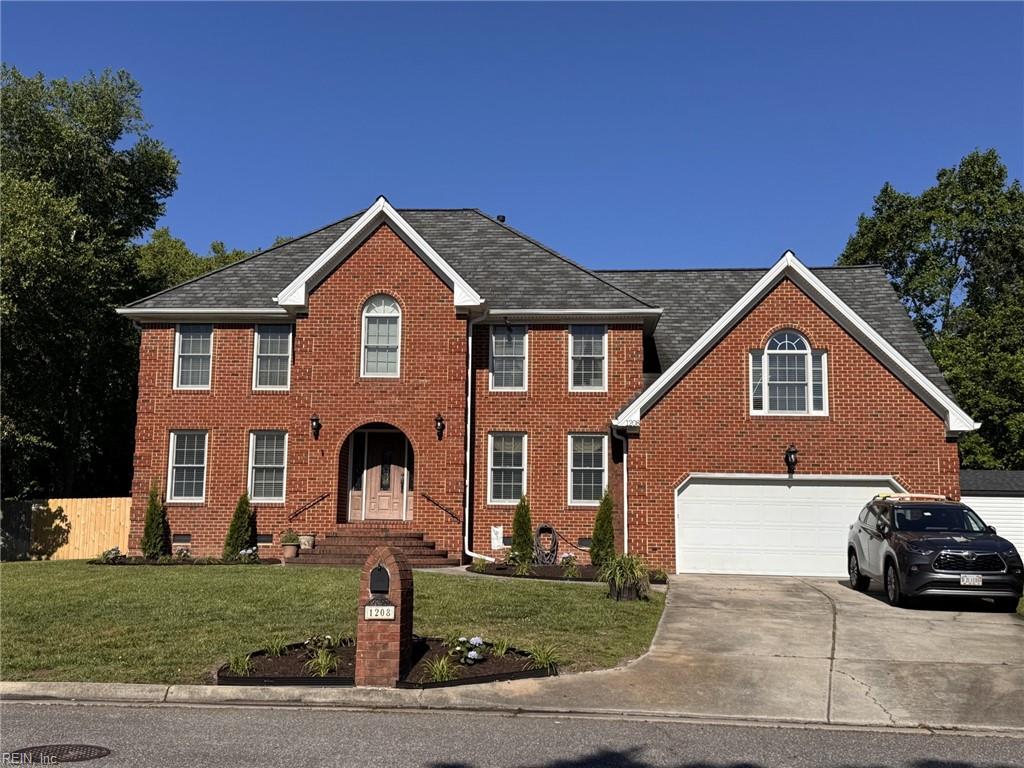 1208 Chateau CIR