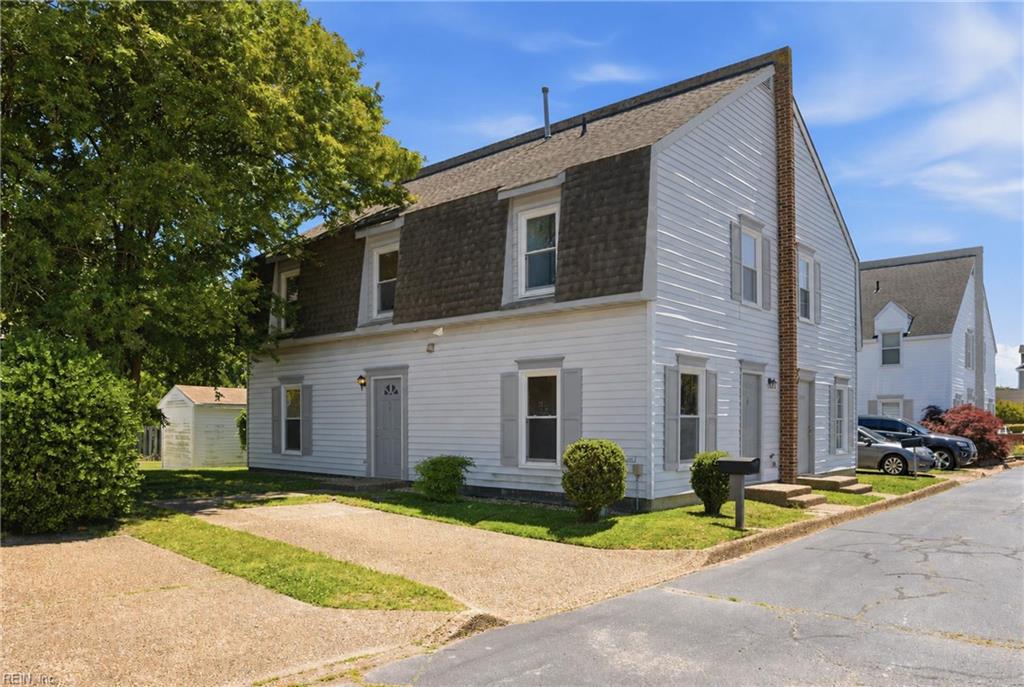 294 Eaton ST