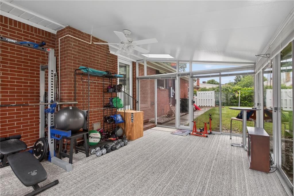 537 Hillwell RD