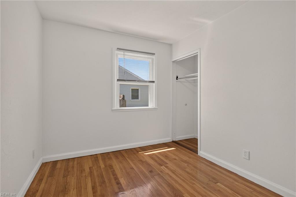 225 Castlewood RD