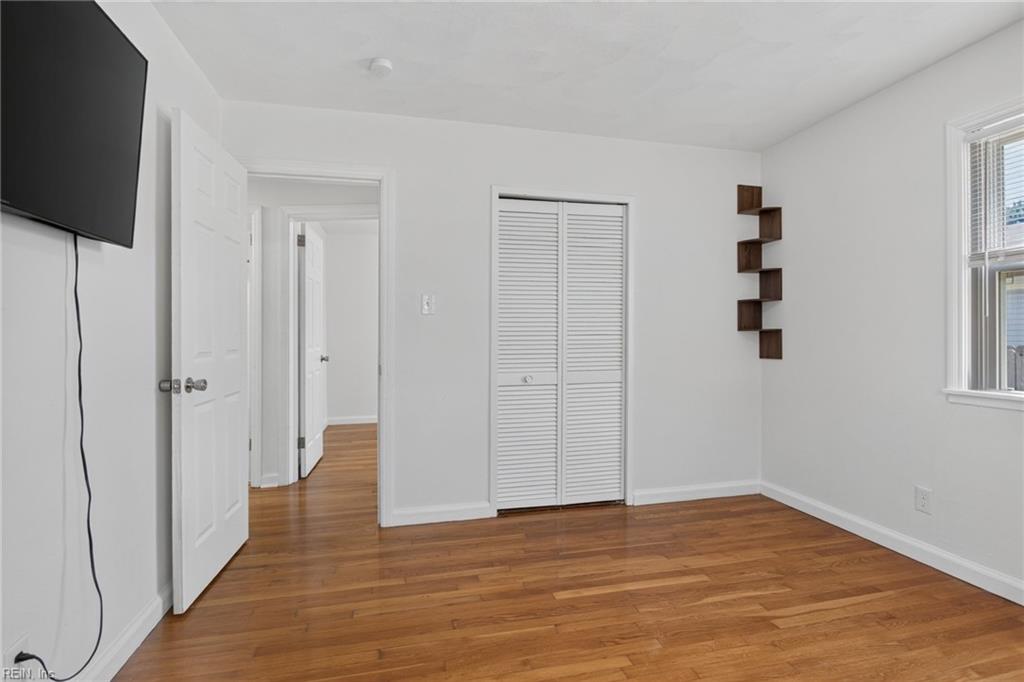 225 Castlewood RD