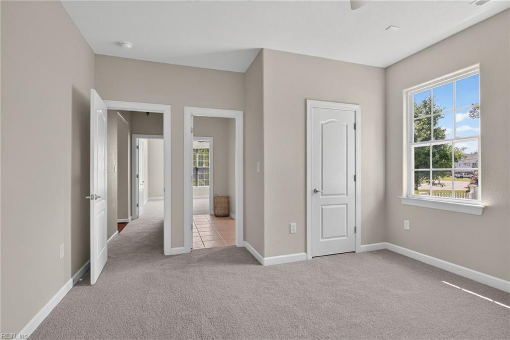204 Castleberry DR