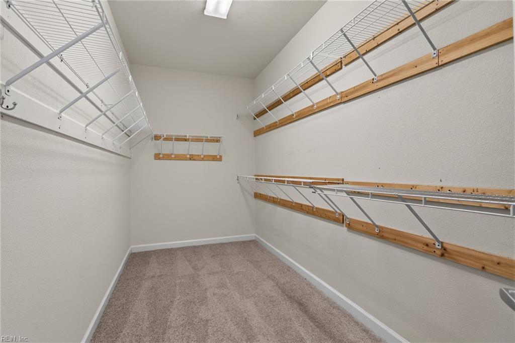 204 Castleberry DR