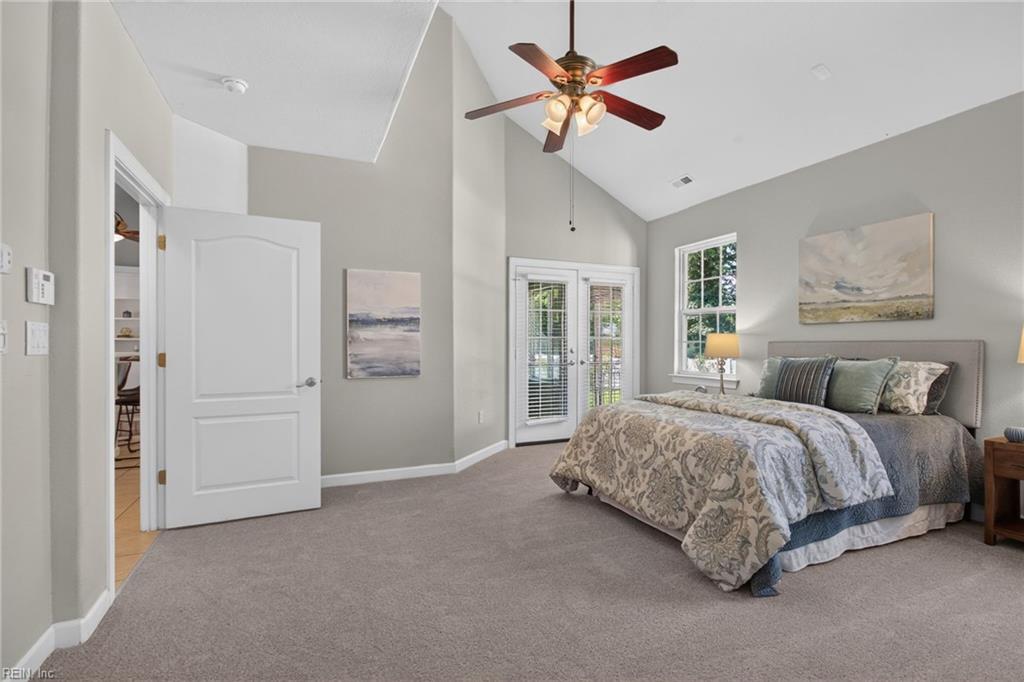 204 Castleberry DR