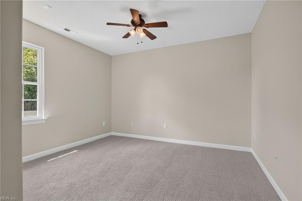 204 Castleberry DR