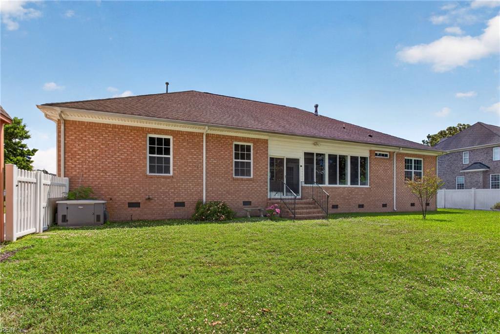 204 Castleberry DR
