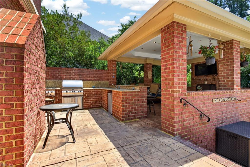 129 Greengable WAY