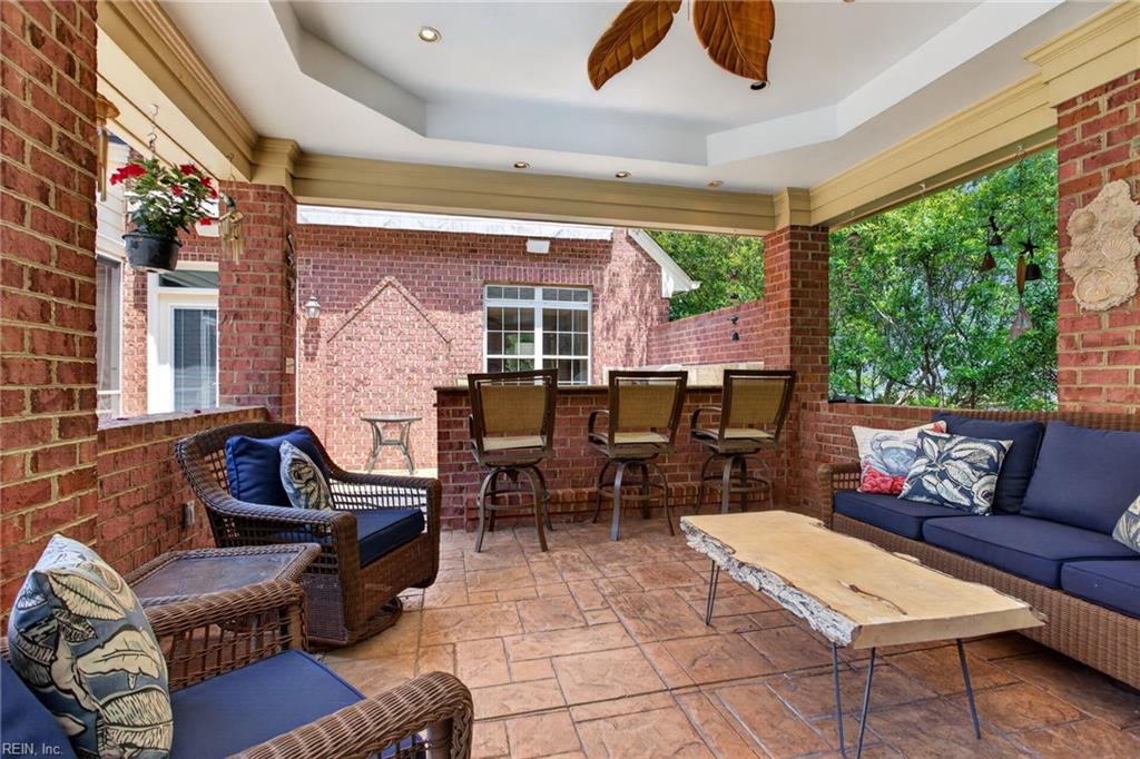 129 Greengable WAY