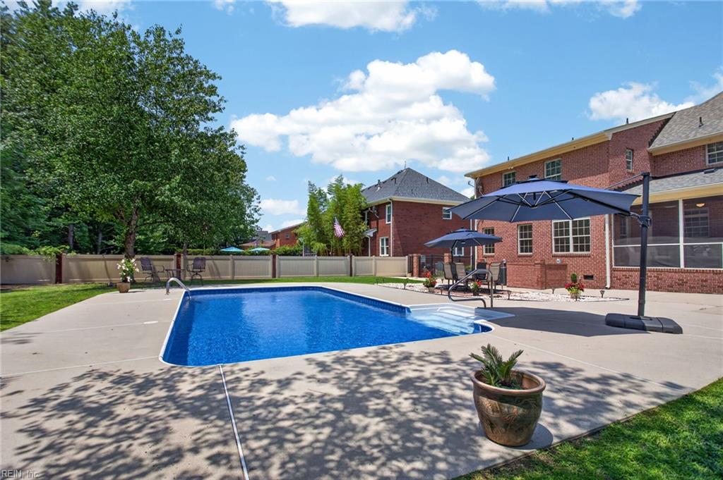 129 Greengable WAY