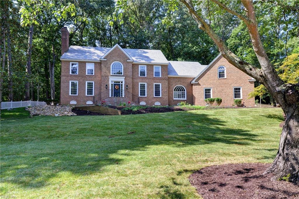 108 Woodmere DR