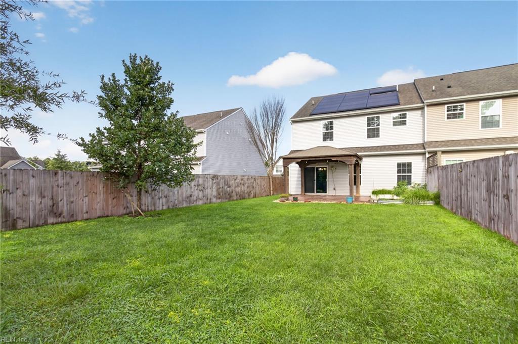 604 Schaefer AVE