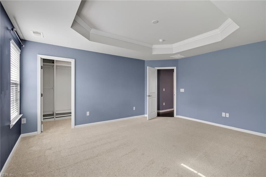 604 Schaefer AVE