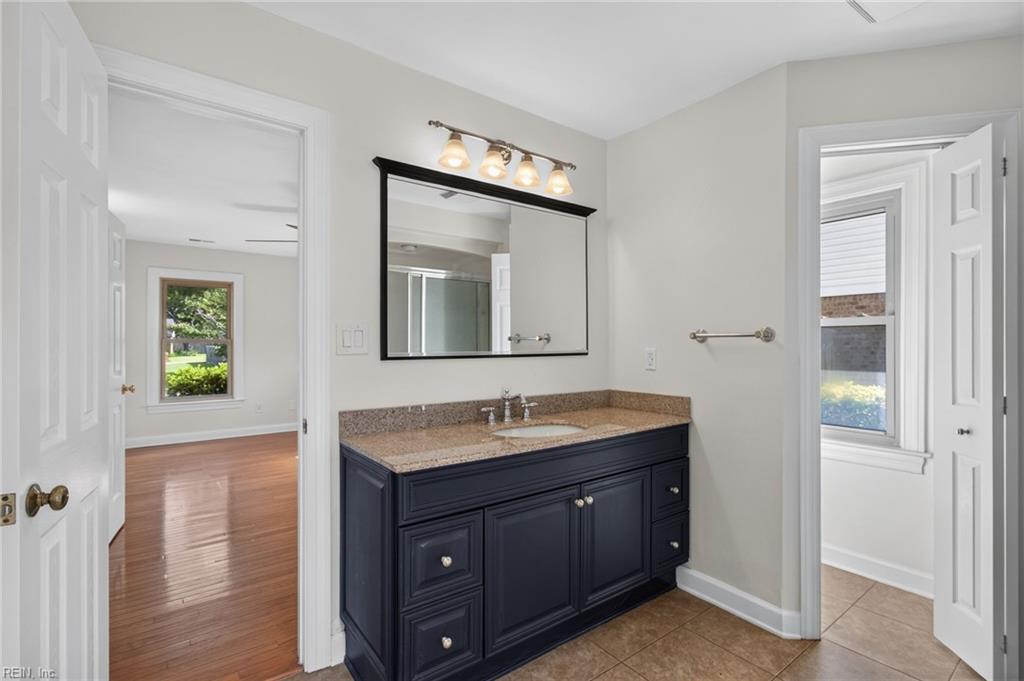 711 Waterstock CT