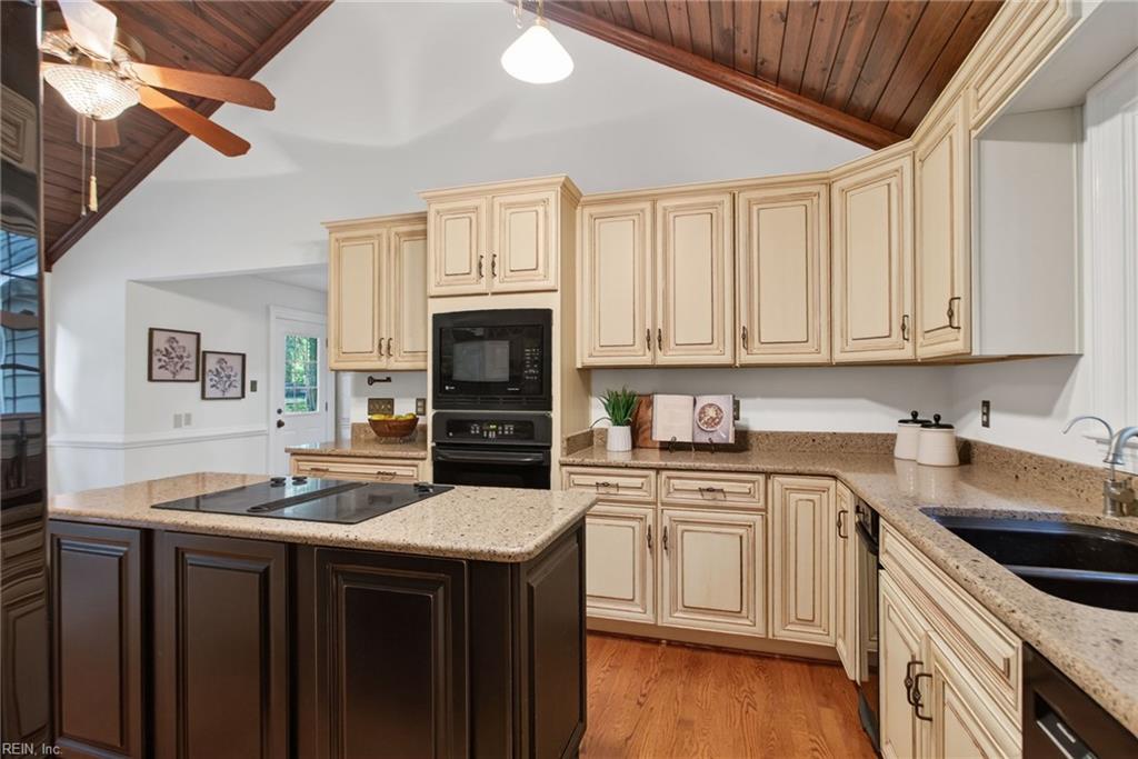 413 Woodards Ford RD