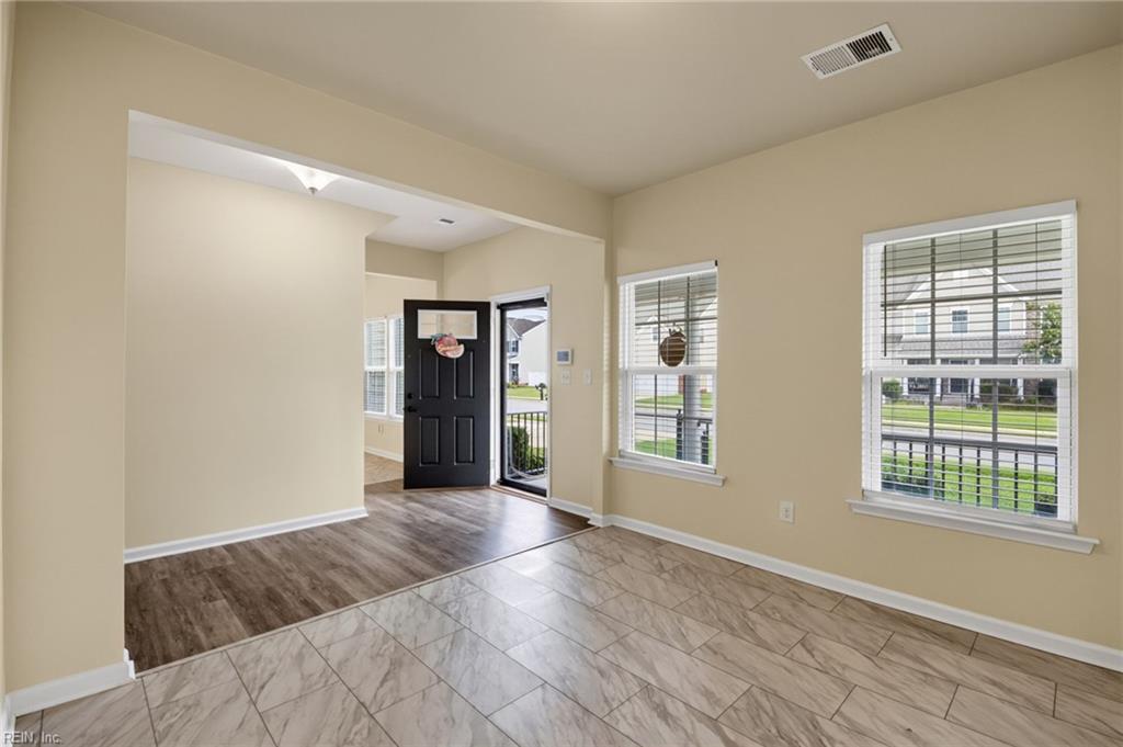 1617 Banff CT