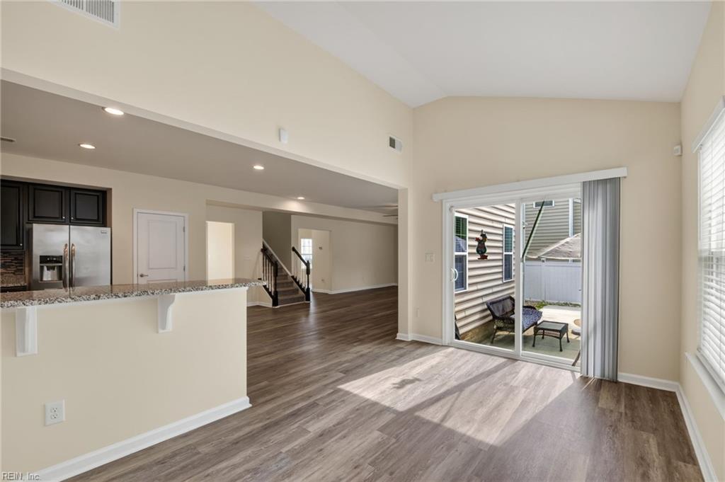 1617 Banff CT