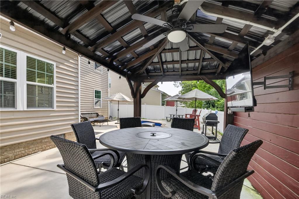 1617 Banff CT