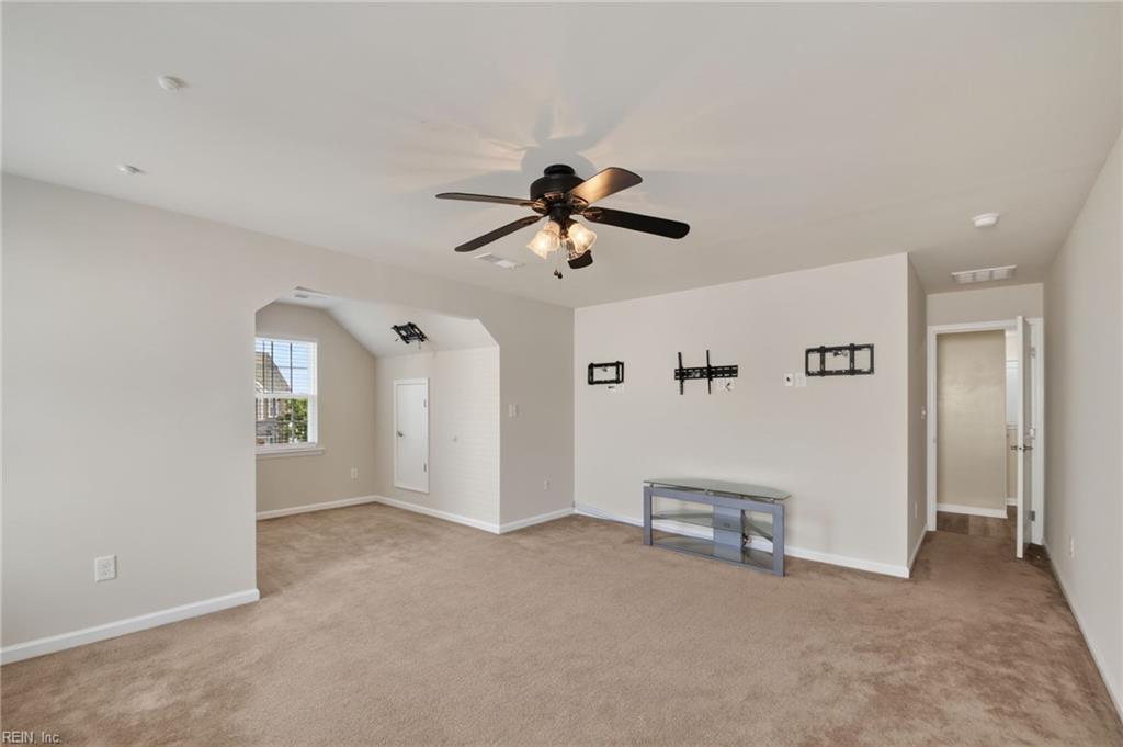 1617 Banff CT