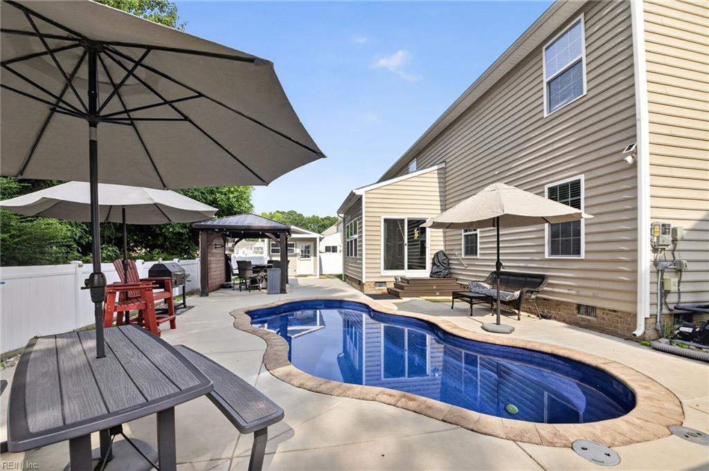 1617 Banff CT