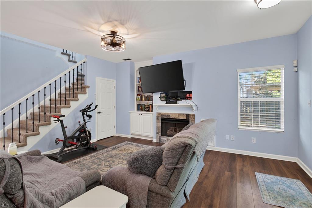 462 Weeping Cedar TRL