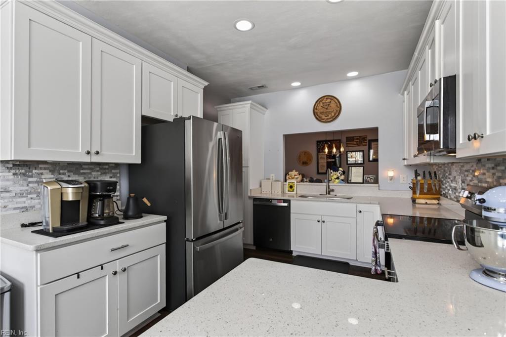 462 Weeping Cedar TRL