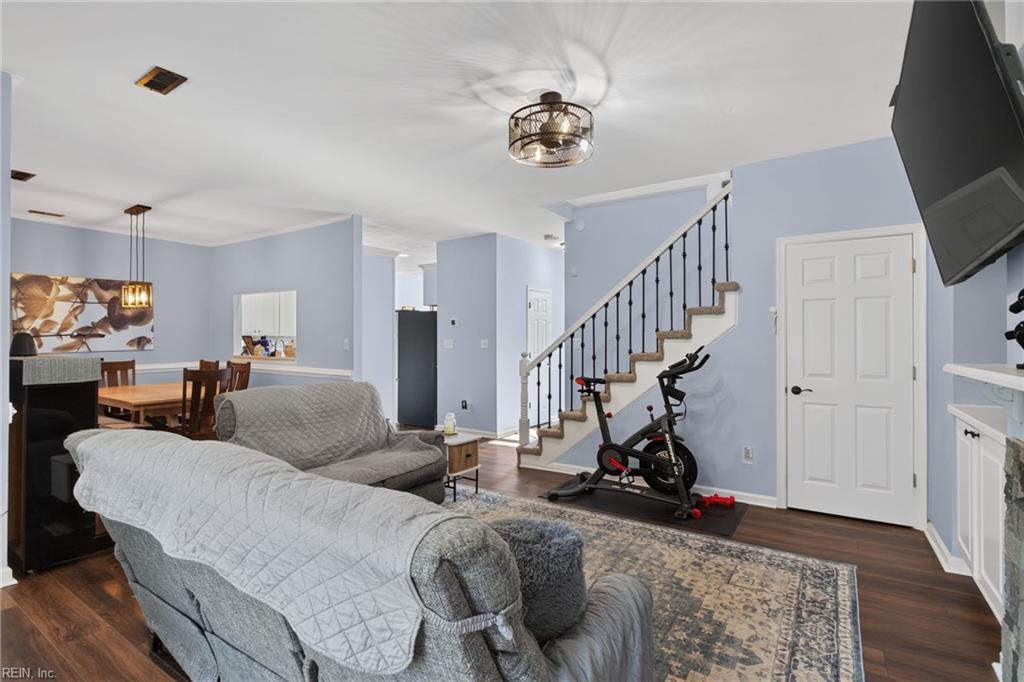 462 Weeping Cedar TRL