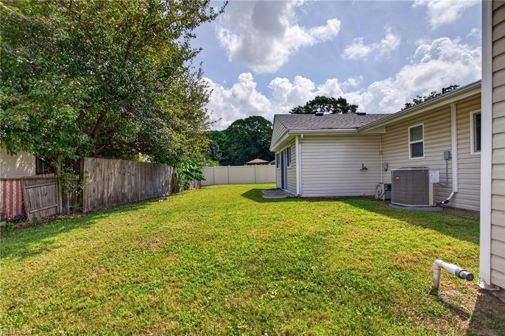 2624 Powell CIR