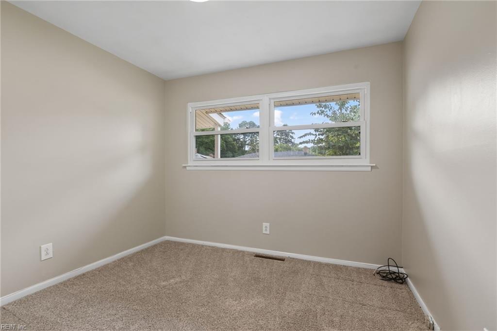2624 Powell CIR