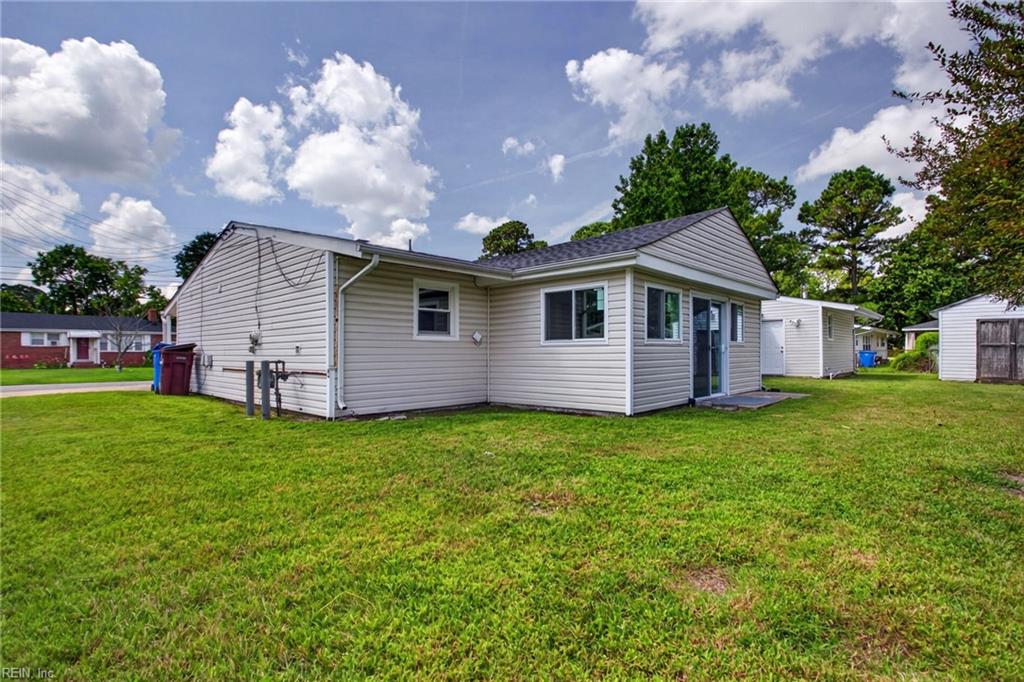 2624 Powell CIR