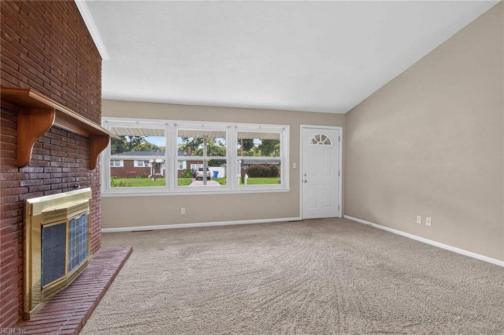 2624 Powell CIR