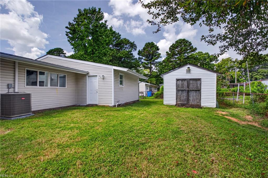 2624 Powell CIR