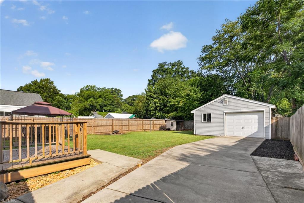 4642 Kennebeck AVE