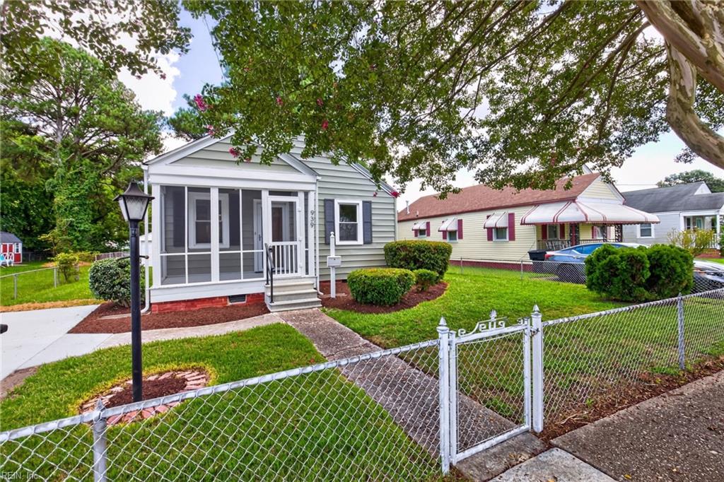 939 Hamilton AVE