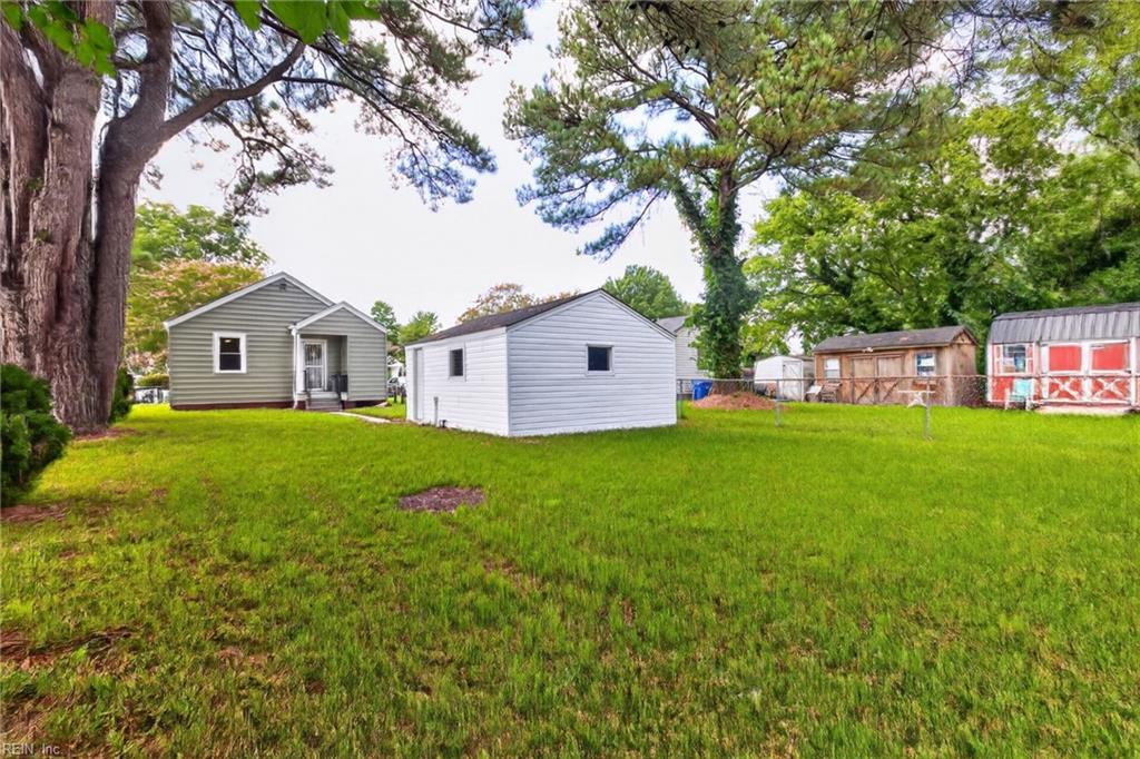 939 Hamilton AVE