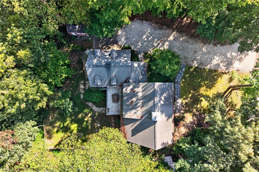 147 Country Club DR