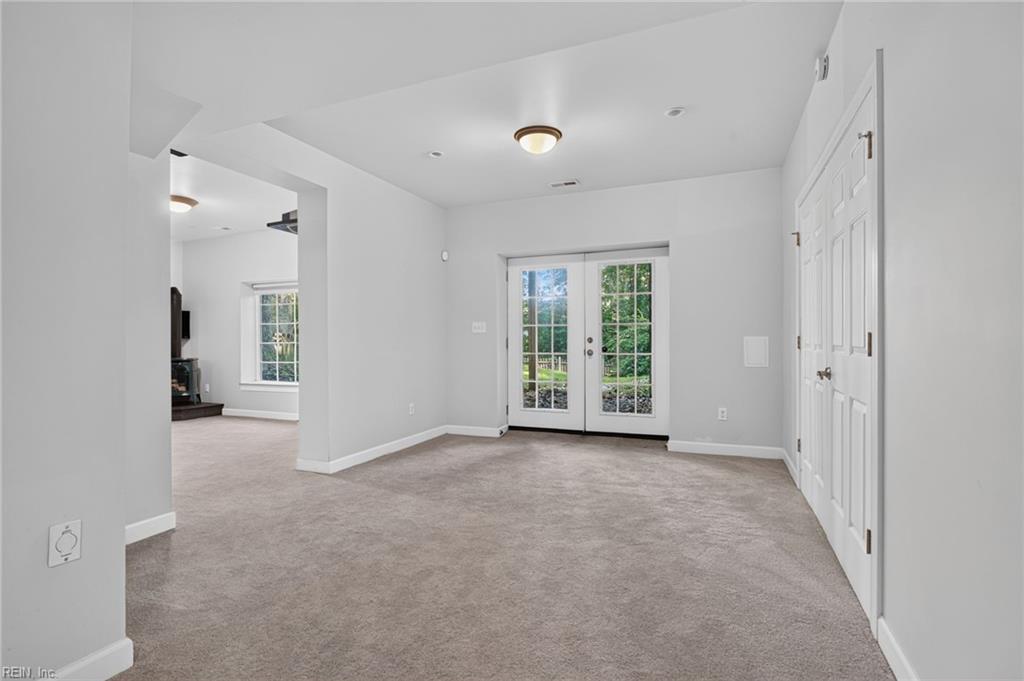147 Country Club DR