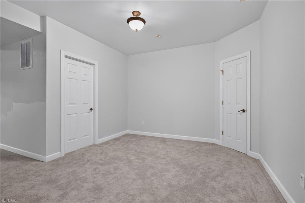 147 Country Club DR