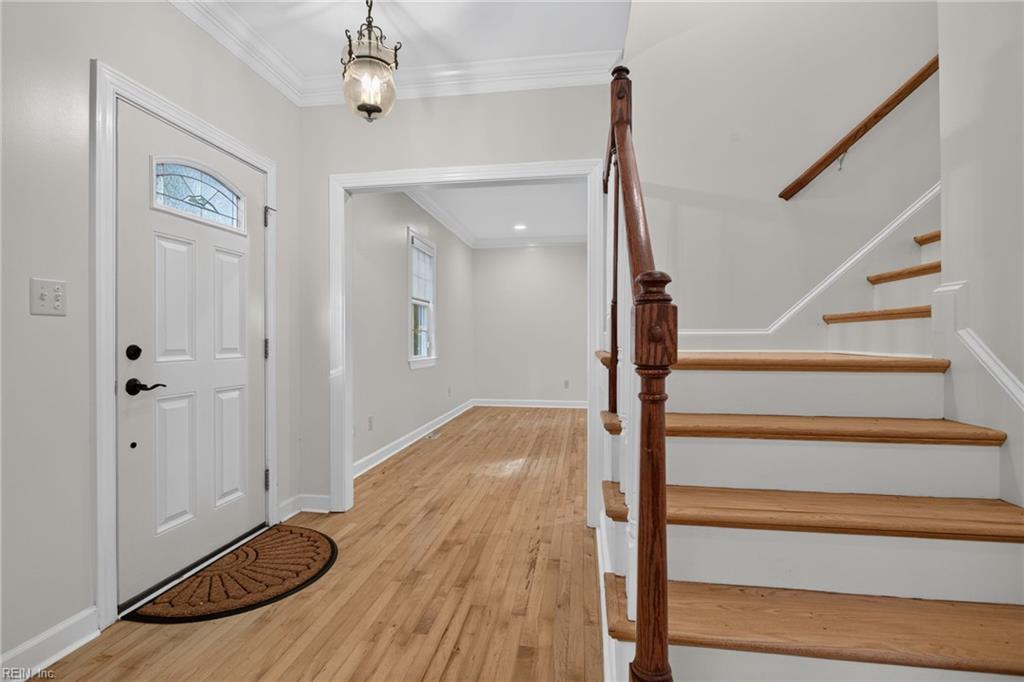 147 Country Club DR